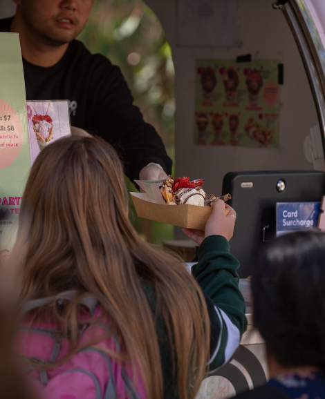 Student at a food truck