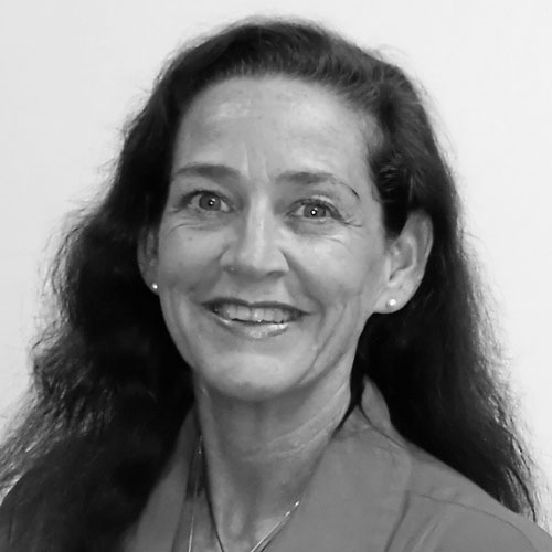 Roslyn Donnellan-Fernandez