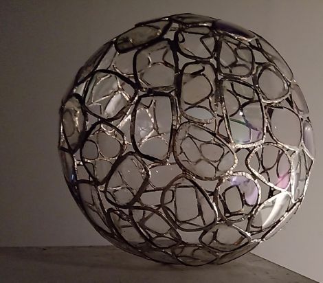 Ronda Sharpe, Series 1 “Yindyamalidyu bangal buwurayi gurwalidyu giyirragu (Wiradjuri language). To respect the Earth, you save for the Future”, 2019. Title Exhibition “Everything is still connected II, 2019”