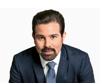 Professor David Romero